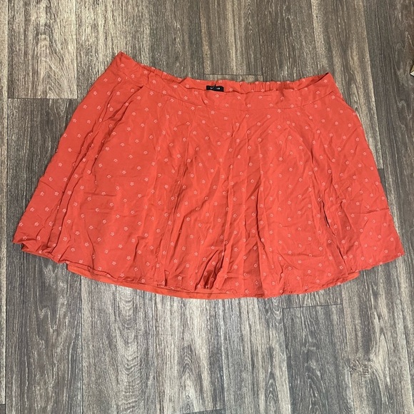 Torrid High Waisted A-Line Skirt Plus Size 5X Embroidered Red Eyelet - Picture 1 of 8